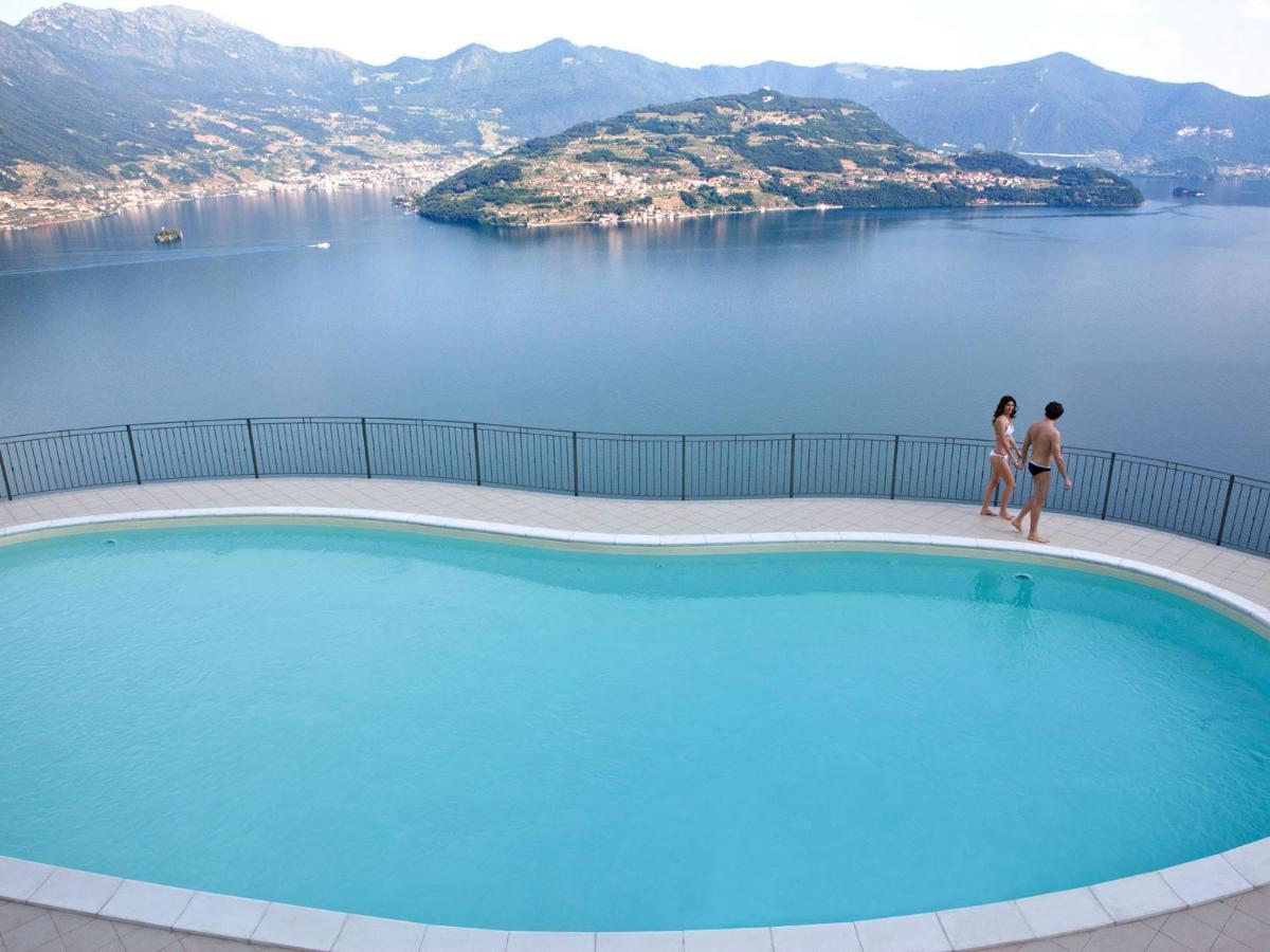 Cherubino - Stunning Lake View With Swimming Pool Parzanica Екстер'єр фото